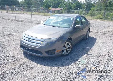 2012 Ford Fusion Se z USA, uszkodzony, nr VIN 3FAHP0HA5CR196975
